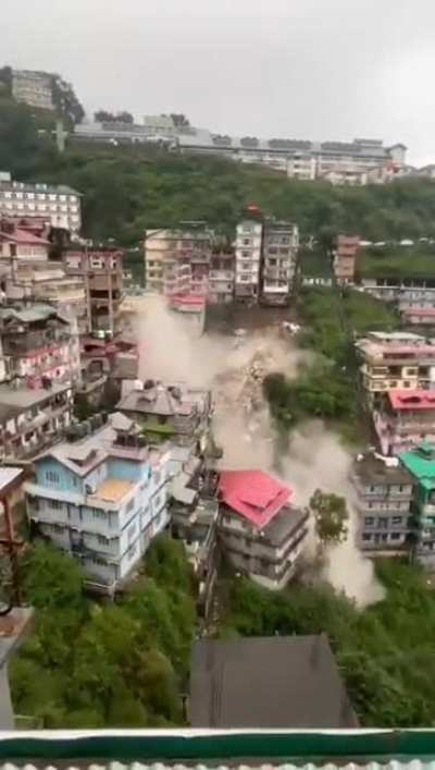 WCGR if I build a multi storey building without foundations?