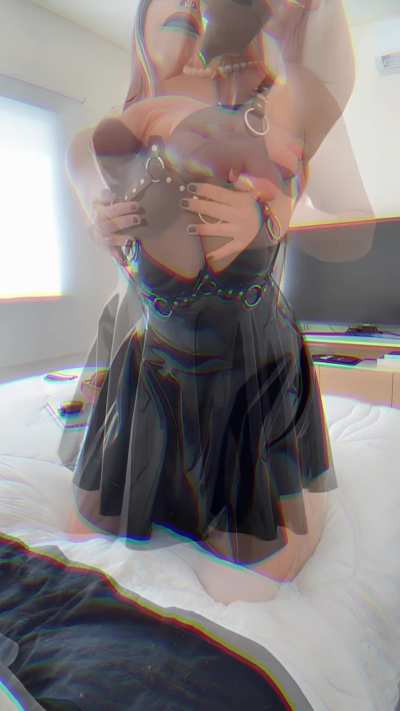 Maybe you can help lubbing it while you reflect your droing loser face in my shiny dress