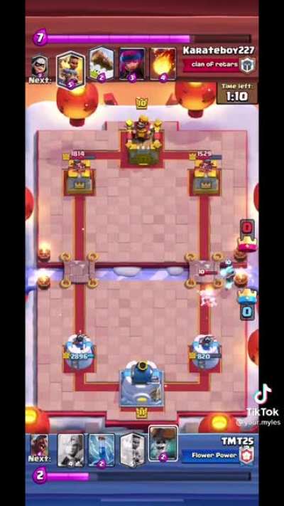 clash cartii