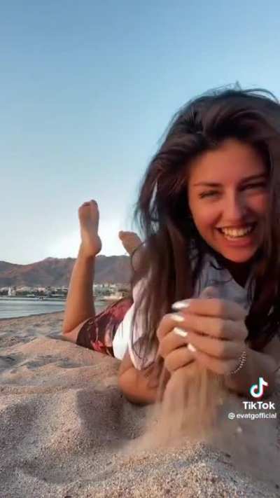 @evatgofficial she's such a tease ,cute feet