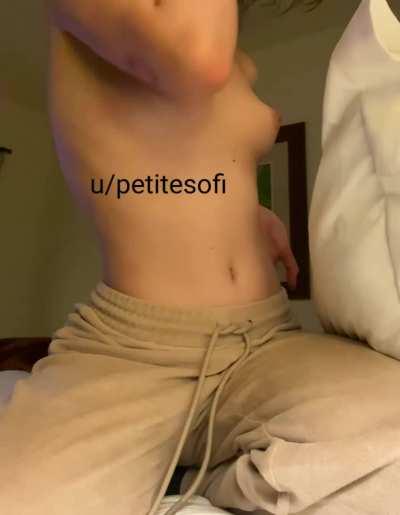 Only react if you&rsquo;d fuck me😏