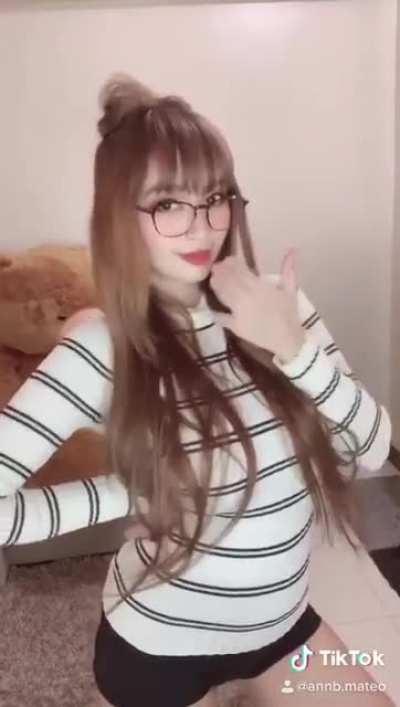 Ann B Mateo, MY HEART WENT WOOPS