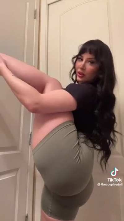 Thecosplaydoll