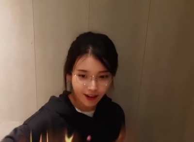 IU