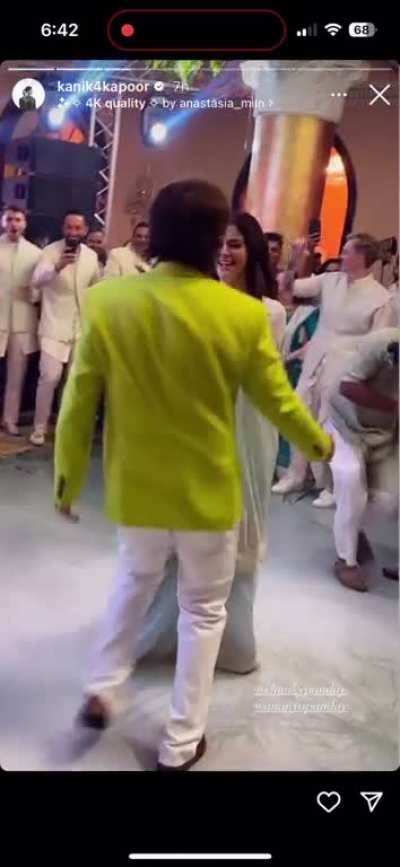 Ananya, Chunky, Ahaan Performance at Alanna and Ivor&rsquo;s Wedding Reception 🥸 + SRK Spotted (will put image in comments) 👀