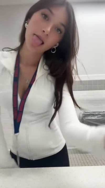 What would you do if you were a teacher and this is one of your students 😩😮&zwj;💨