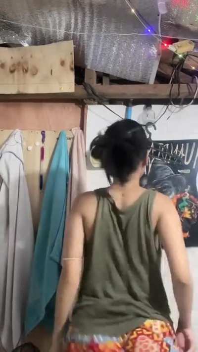 Ano id nito @?