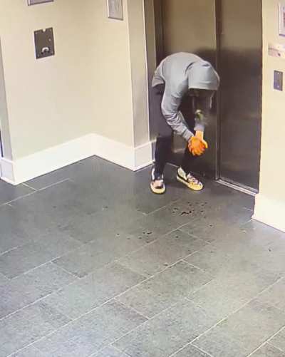 Dude flashes a gun at a husband and wife, ends up with a hole in his hand