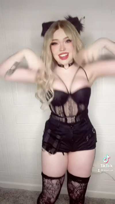 Just a little doll who wants to drain your balls ;)