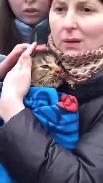 In Dnipro, rescuers saved woman&rsquo;s cat