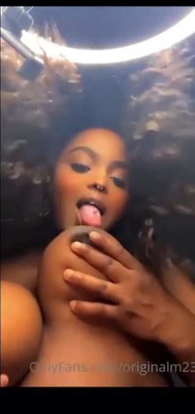 Somali baddie
