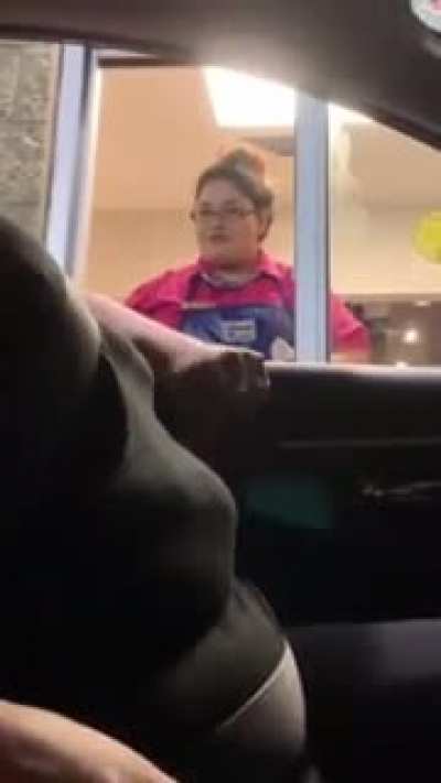 Woman upset because McDonald&rsquo;s cashier didn&rsquo;t add her biscuits &amp;amp; gravy on her order&hellip;