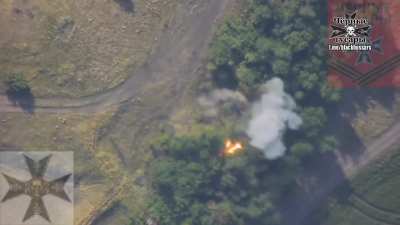 Ukrainian D-30 howitzer got destroyed by the Lancet strike. Filmed by 15th motorized rifle brigade "Black Hussar