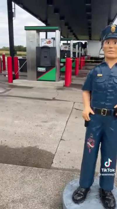 America&rsquo;s heroes [Humor]
