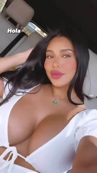 💋