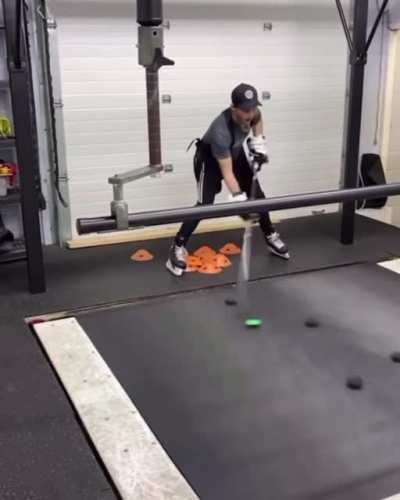 How hockey players are trained