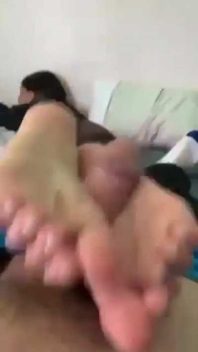 Don&rsquo;t mind me, just doing gods work 🙌🏽 I think this should complete the tik tok girl videos, enjoy for free