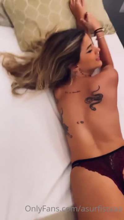 A SURFISTA | SURFISTINHA COMPLETO NO TELEGRAM @REALSAVIP )