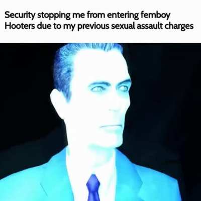 Stupid guards, won't let me touch femboys😠😠