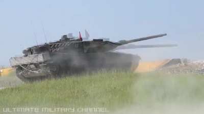 #ReleaseTheLeopards. 'David Attenborough' calls on our governments to release modern tanks. Is there really not one country willing to give Ukraine modern heavy tanks?