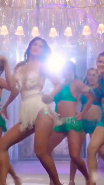 Vaani Kapoor 