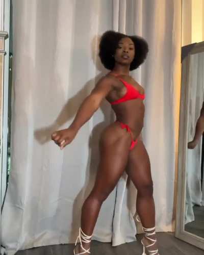Just practicing 🤗But do y&rsquo;all think I&rsquo;m stage ready?🤔   Link in Bio for Bikini 👙 Use Code: TERRA @prozis LINK! #fitnessmodel #bodybuilder #wellnessjourney #physique #bodygoals