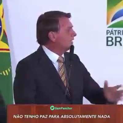 Fraquejou... Bolsonaro diz que a vida dele na presid&ecirc;ncia &eacute; uma desgra&ccedil;a.