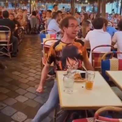 The One Piece shirt checks out