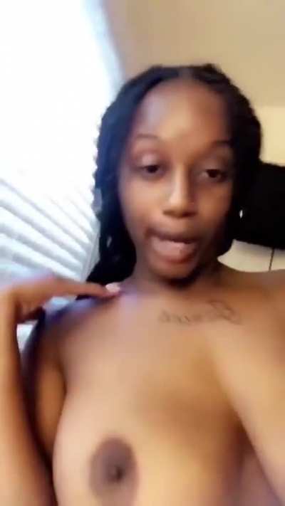 naaydaebony