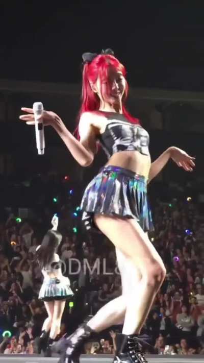 Yuna: &ldquo;Shake it shake🍒&rdquo;