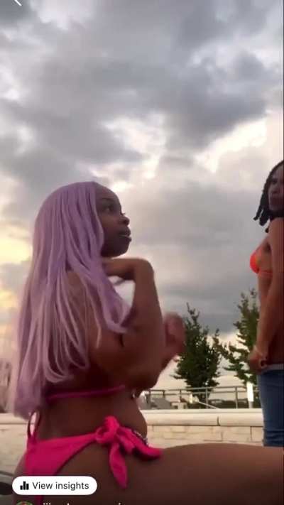 kne twerking