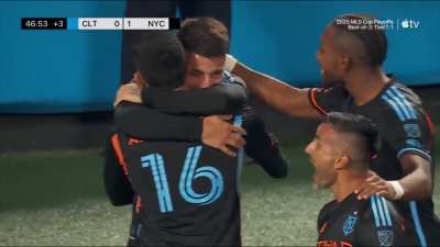 45+3' - Nico Fern&aacute;ndez takes it the ENTIRE length of the field! NYCFC takes the lead right before the end of the half. CLT 0 - [1] NYC