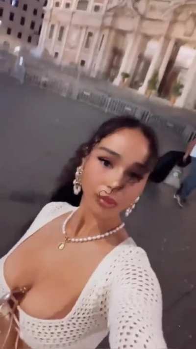 Nia Sultana