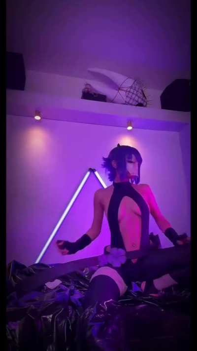 Hassan of Serenity from FGO photoshoot