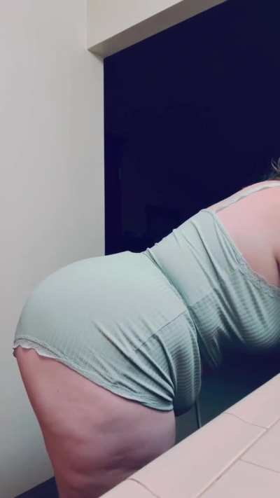 I can&rsquo;t wait to feel your hard cock against my Huge Ass as I let out my most nastiest rancid farts 💨 😉