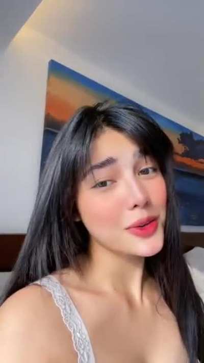 Jane De Leon