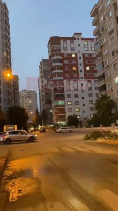 Adana'da yağan "aşırı" lokal yağmur