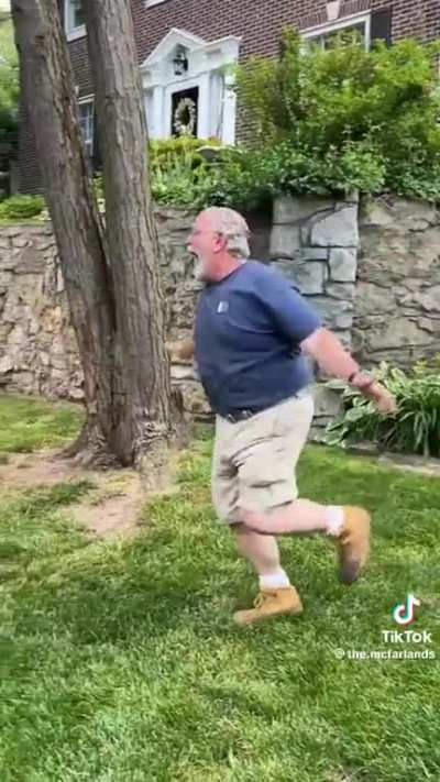 Remember to compliment other men&acirc;s lawns