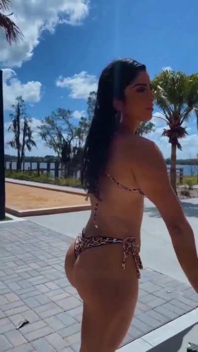 Valentina Feroz