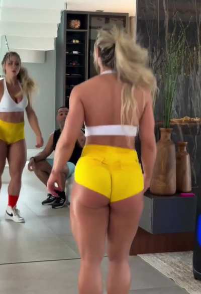 🍍