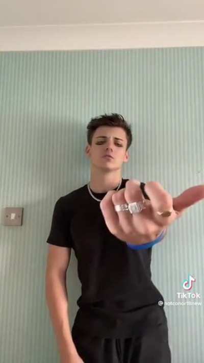 I&rsquo;m so attracted to your cough!