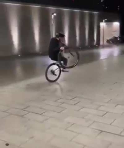 This trick would cost me a lot of teeth to learn