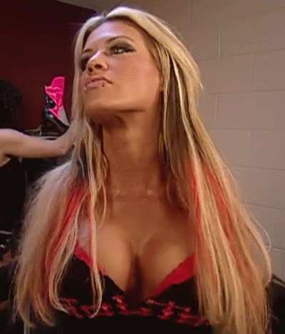Ashley&lsquo;s nice tits