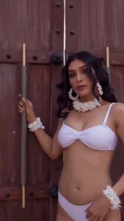 Anjali Kapoor