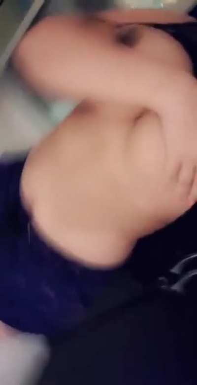 boobies 🤤
