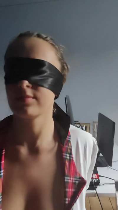 I did badly at school.. Come see the teacher's punishment 🧑&zwj;🏫 💦 I'm cheaper than a Netflix subscription.. It's worth it