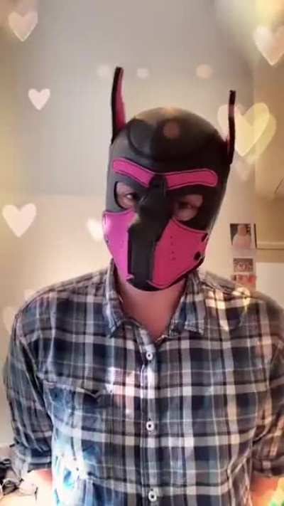 When the knockoff Umbrella cover isn&rsquo;t the most cringe part of the tiktok 😬
