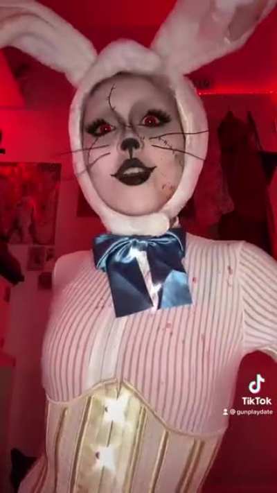 My Vanny &amp;amp; Vanessa cosplay! tiktok &amp;amp; ig: gunplaydate