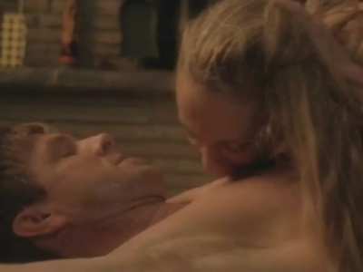 Holly hunter