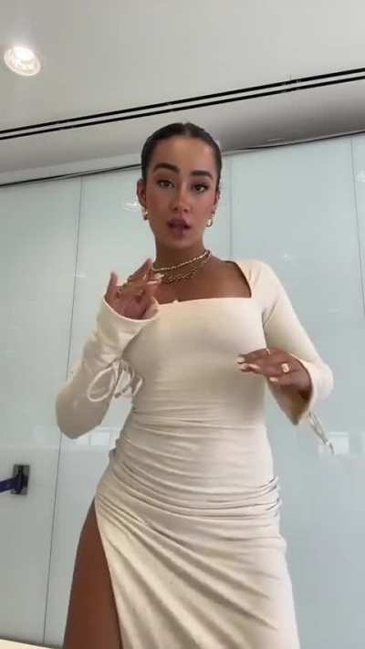 El mio es el mejor, Marina Rivers